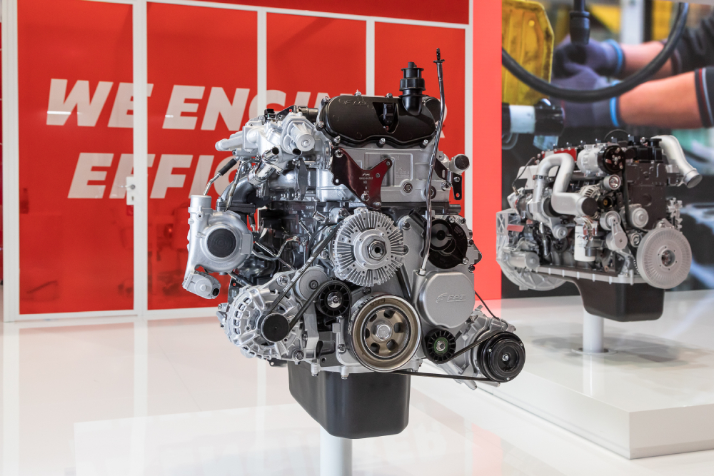 Efficient Bus Engines for On-Road Buses | FPT Industrial
